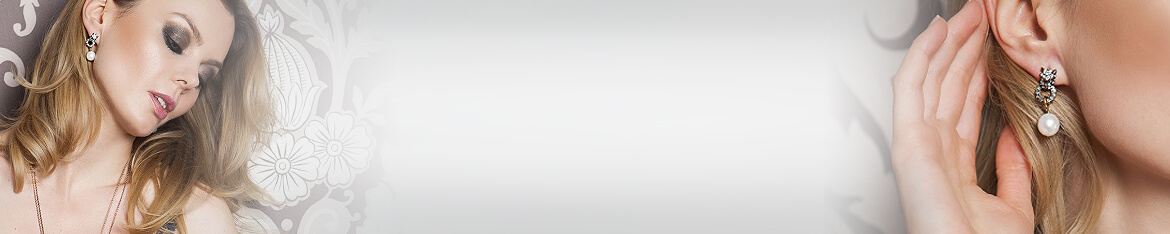 Short dangle earrings