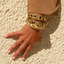 Pozłacana bransoletka z czarną emalią i tłoczeniami. KLEJNOT BAROKU