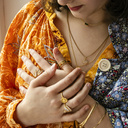 TO THE SUN. Ring with a real flower