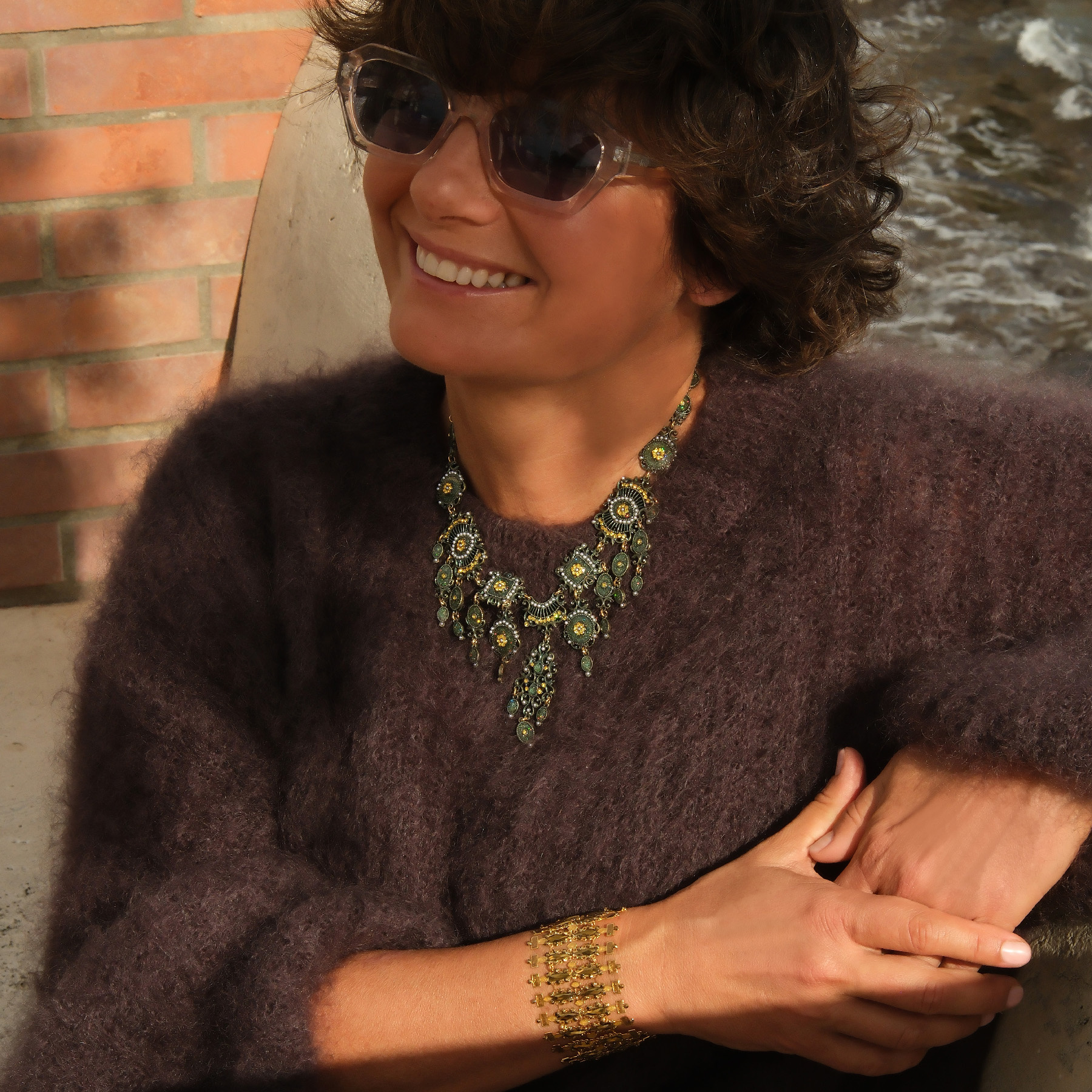 Naszyjnik z zielono-żółtymi dekorami z perłami. PONTE DI RIALTO