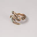 Pierścionek z modliszką wysadzany kamieniami. WŚRÓD GAŁĄZEK