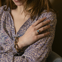 Pierścionek z kryształkami w intensywnych kolorach. PODWÓJNA NATURA