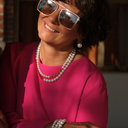 Dwurzędowy naszyjnik ze szklanych pereł Majorka i łańcucha. ZŁOTE ZGŁOSKI