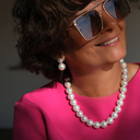 Krótki naszyjnik z białych szklanych pereł Majorka. BIAŁY BRZASK