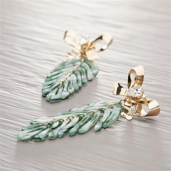 NATILLAS. Drop earrings with golden bows