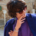 Złocone kolczyki z błękitnymi i szarymi kryształkami. ŻYWE SREBRO