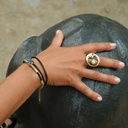 Pozłacany pierścionek z księżycem, perłą i kryształkiem. PERLA DI NOTTE