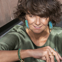 Pierścionek z kryształkami w intensywnych kolorach. PODWÓJNA NATURA