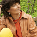 Lśniące kolczyki koła z kolorowych kryształów. W RYTMIE CZACZY