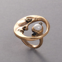 Pozłacany pierścionek z księżycem, perłą i kryształkiem. PERLA DI NOTTE