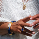 Pozłacany wisiorek z zawieszką z głową pantery z cyrkoniami. DZIKIE MALEŃSTWO