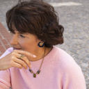 Pierścionek z modliszką wysadzany kamieniami. WŚRÓD GAŁĄZEK