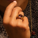 Pozłacany pierścionek z kryształem w szampańskim różu. VINO ROSE