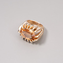 Pozłacany pierścionek z kryształem w tonie szampana. TOAST ZA DZIEŃ