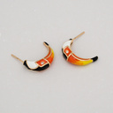 Wiszące kolczyki sztyfty w formie kolorowego tukana. TROPIKALNY FLIRT