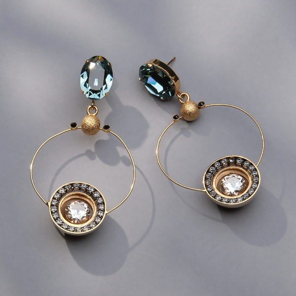 Kolczyki z kryształami w tonie szarego diamentu i szampana. OKRĄGŁY ROK