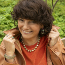 Lśniące kolczyki koła z kolorowych kryształów. W RYTMIE CZACZY