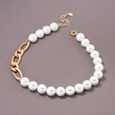 Krótki naszyjnik ze szklanych pereł i złoconego łańcucha. LATO W ŚRODKU ZIMY