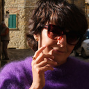 Złocone kolczyki z czarnym i szampańskimi kryształkami. ZŁOTE ŚWIATŁO