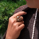 Pozłacany pierścionek z księżycem, perłą i kryształkiem. PERLA DI NOTTE