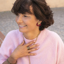 Pierścionek z modliszką wysadzany kamieniami. WŚRÓD GAŁĄZEK