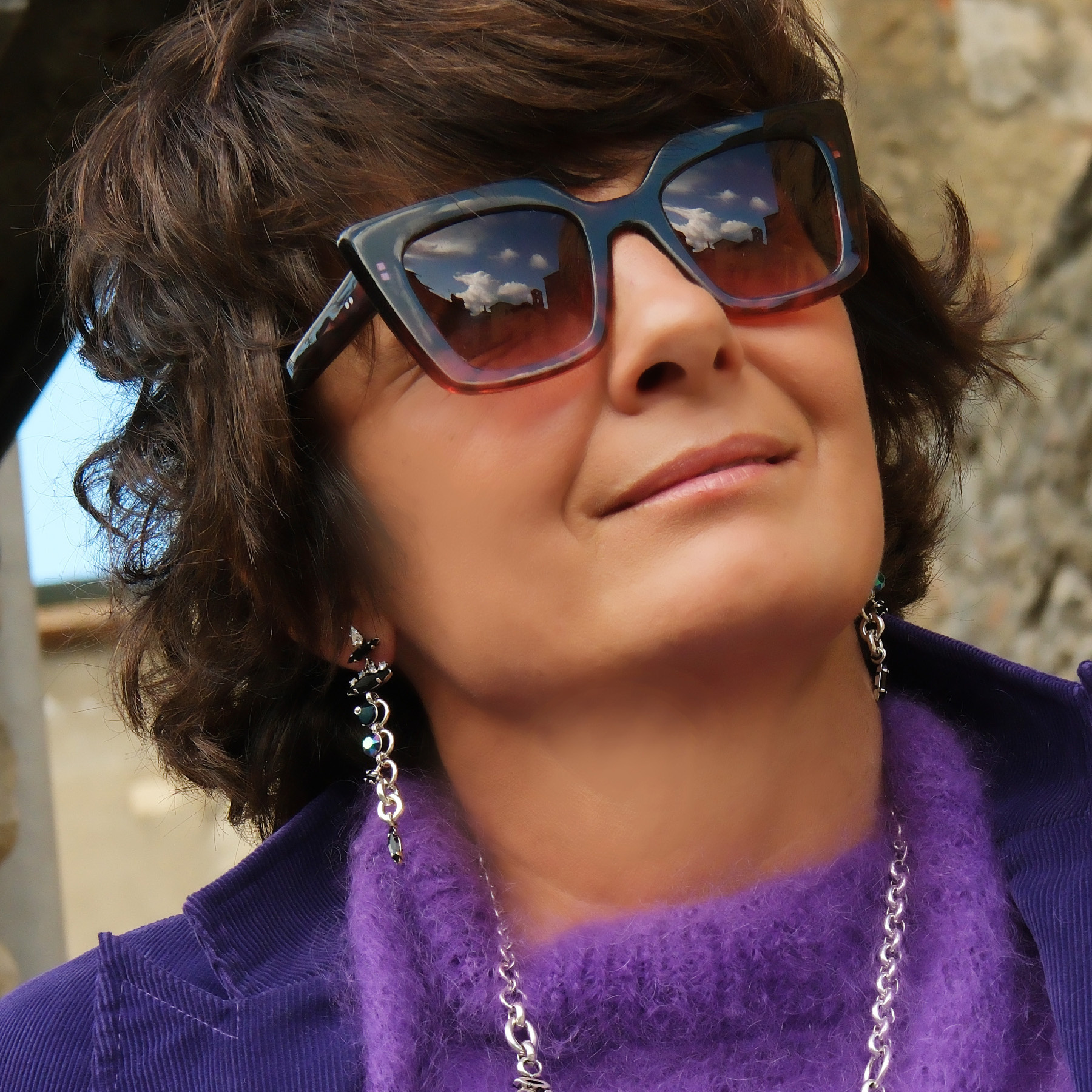 Srebrzane kolczyki łańcuchy z niebieskimi kryształami. LUSTRZANE CIASTECZKA