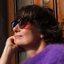 Pozłacane kolczyki z perłą i białymi kryształkami. CIEPŁY LÓD